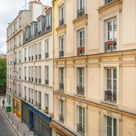 Apartment Faiderbe-chaligny 1-bed Sleeps 2 Paris